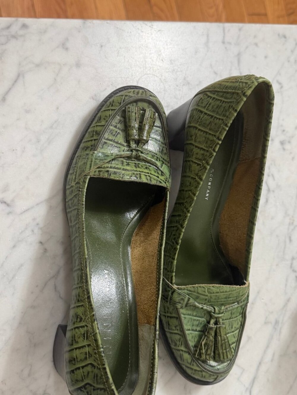 Nine & Company Box Heel Shoe